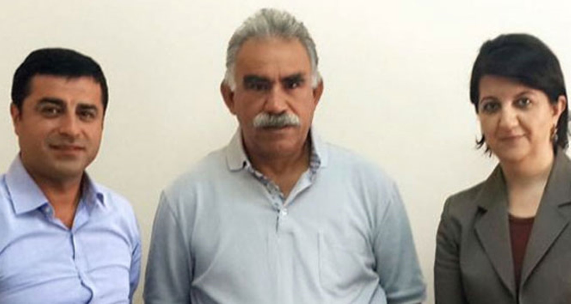 Teröristbaşı Öcalan’ın cezaevi koşulları değişti: Avukatı 'Yeni imkânlar sağlandı' dedi