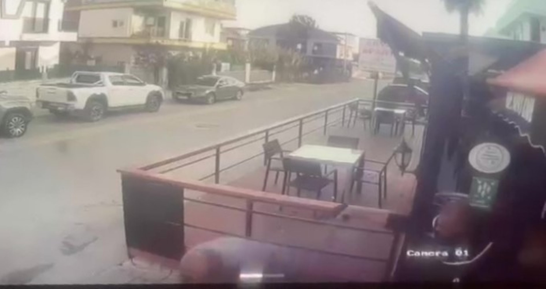 Barışmak için buluştuğu kuzenini öldürdüğü anın görüntüleri: Şarjörü değiştirip geri dönmüş