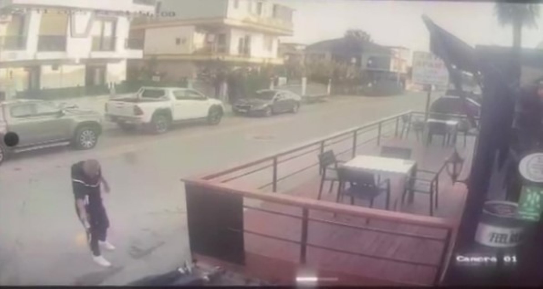 Barışmak için buluştuğu kuzenini öldürdüğü anın görüntüleri: Şarjörü değiştirip geri dönmüş