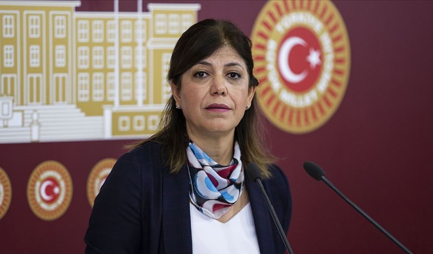 DEM Partili Beştaş'tan mahkemenin Demirtaş kararına 'hukuka dönün' uyarısı