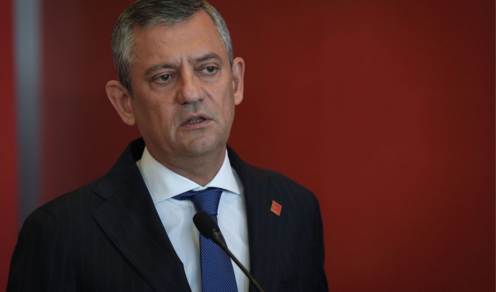 Özgür Özel, partisinin İmralı kararını bir kez daha yanıtladı: MHP'ye yönelik dikkat çeken sözler