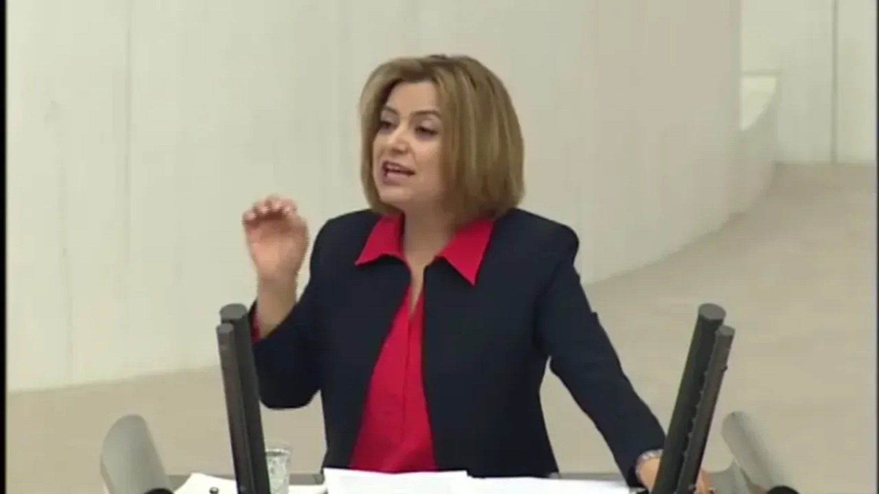 Görüşmenin detayları sır gibi saklanıyordu: DEM Partili Gülistan Koçyiğit İmralı görüşmesini anlattı! Öcalan 'Keşke CHP de olsaydı' demiş