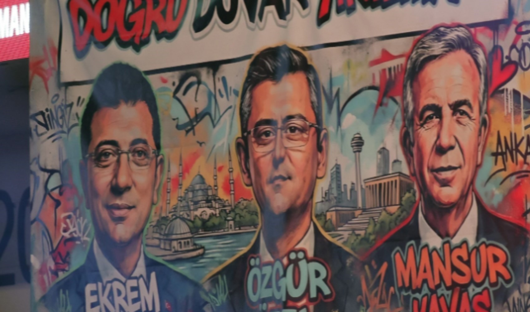 CHP kurultayındaki o pankart gündem oldu