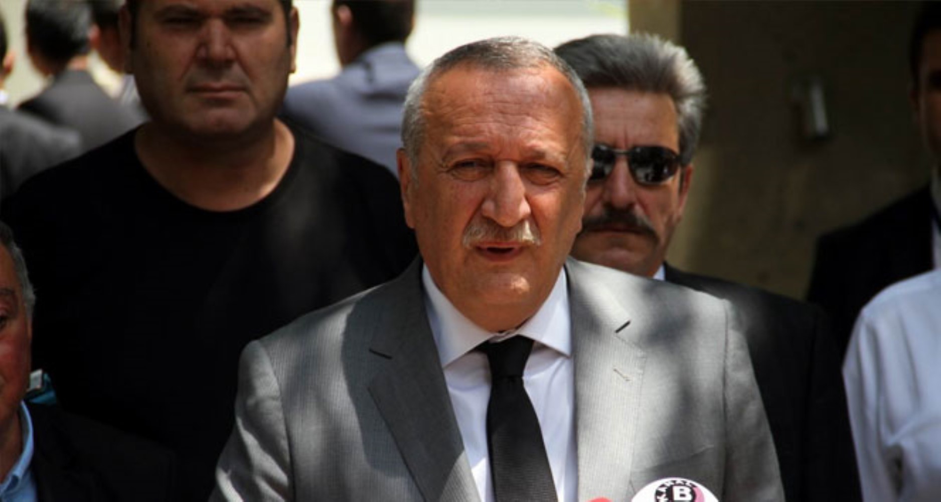 Mehmet Ağar o masayı anlattı: 'Görevden alınma nedenini biliyorum'