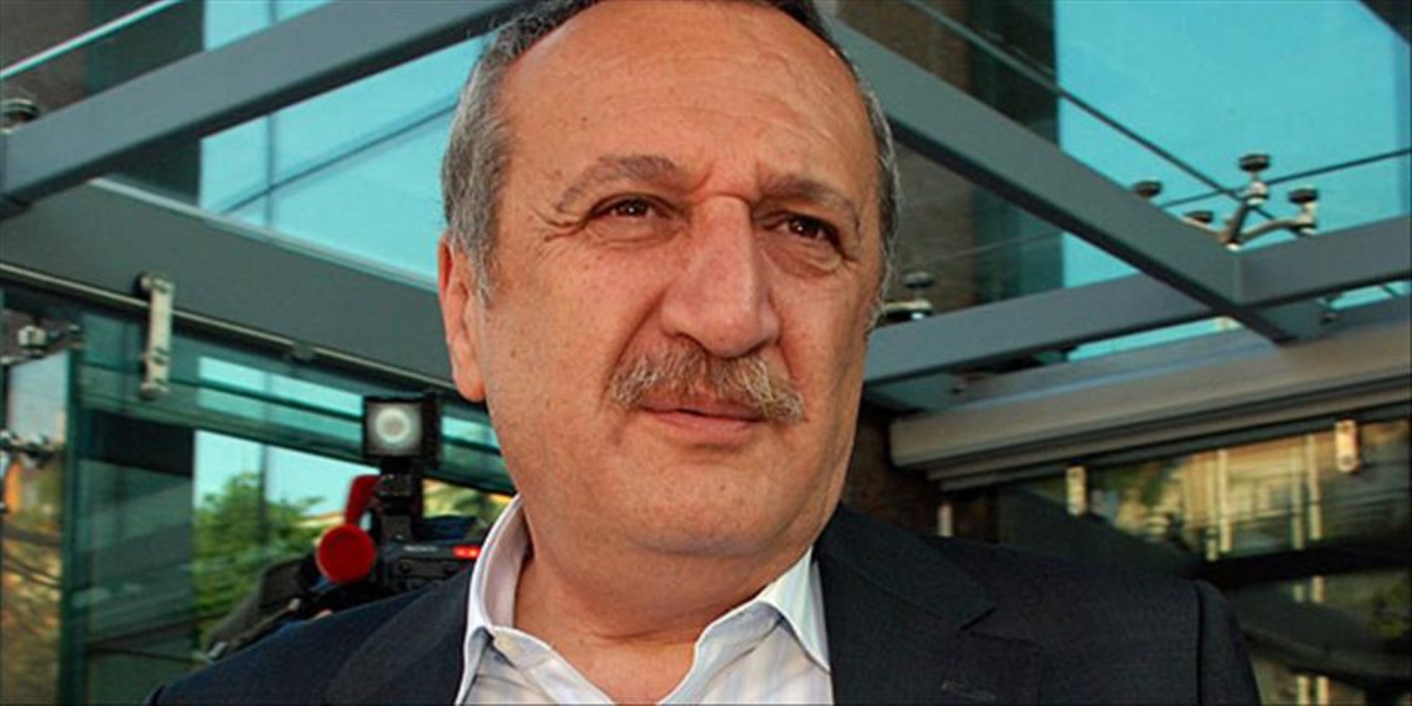 Mehmet Ağar o masayı anlattı: 'Görevden alınma nedenini biliyorum'