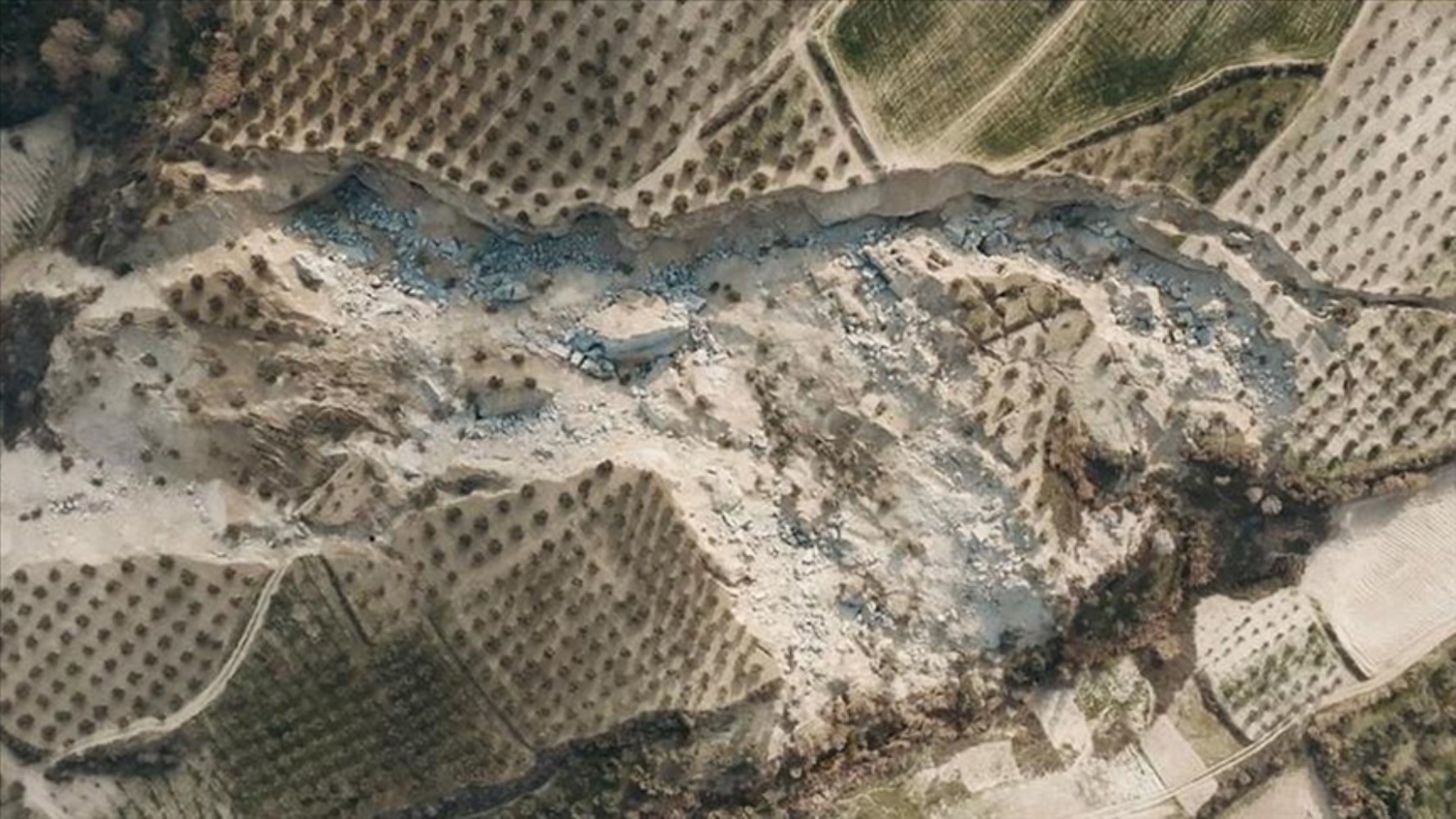 Uyuyan fay uyanıyor! İstanbul'un hemen dibinde