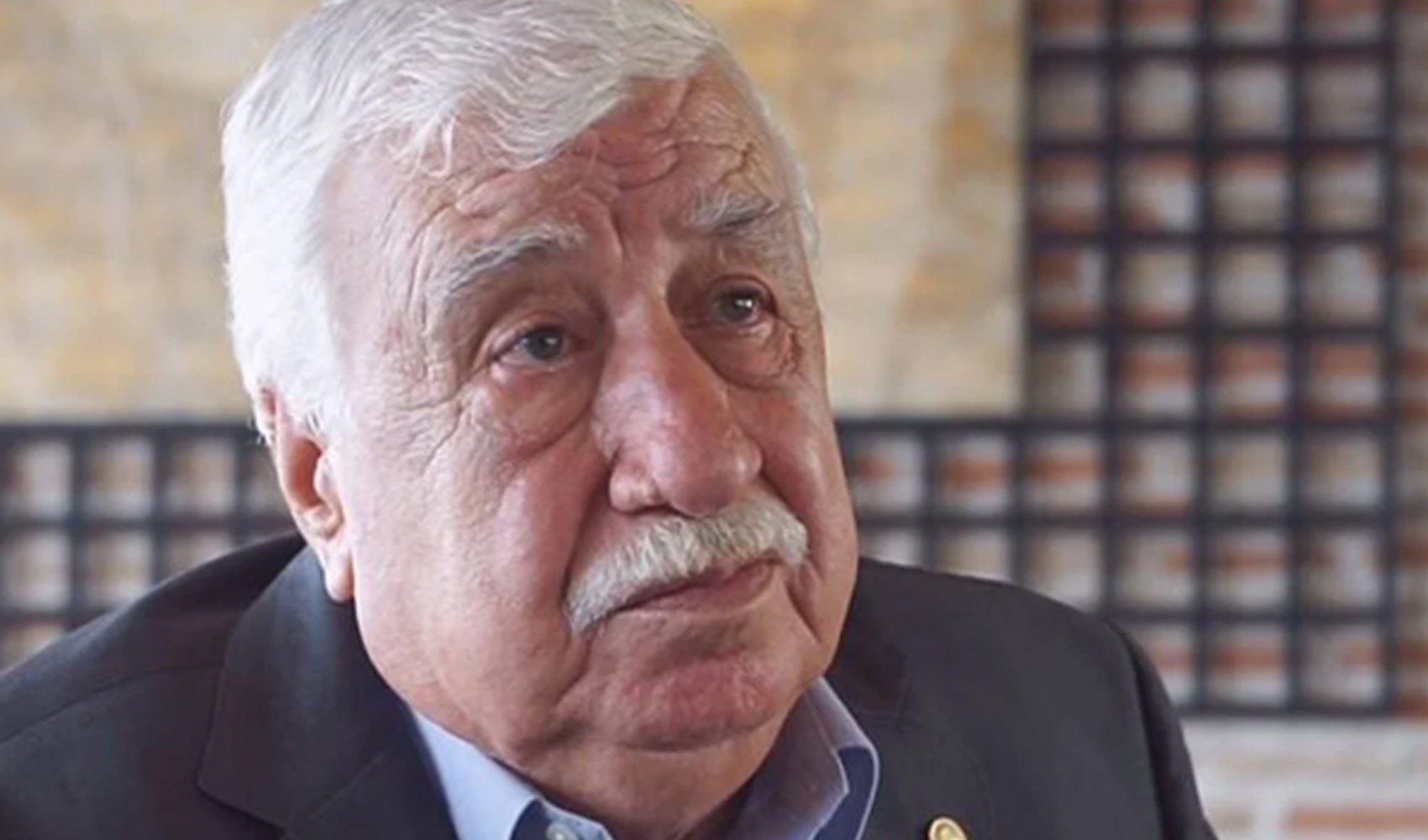 Oyuncu Ahmet Gülhan hayatını kaybetti