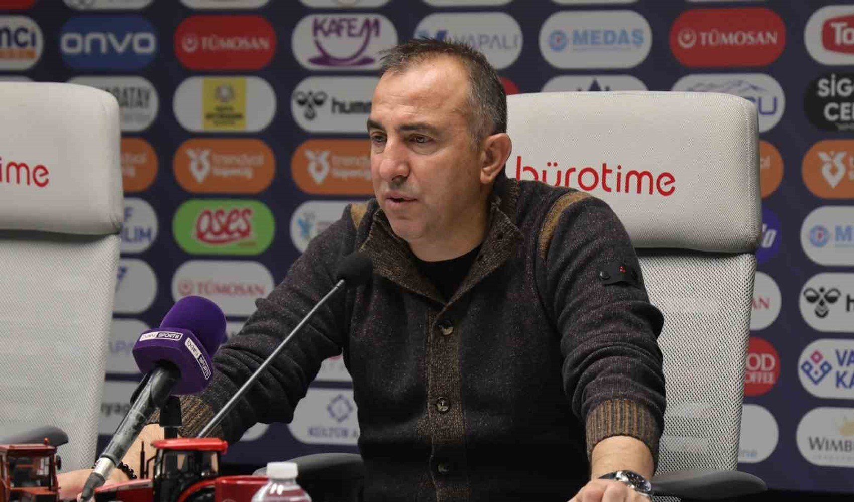 Konyaspor, Recep Uçar ile yollarını ayırdı