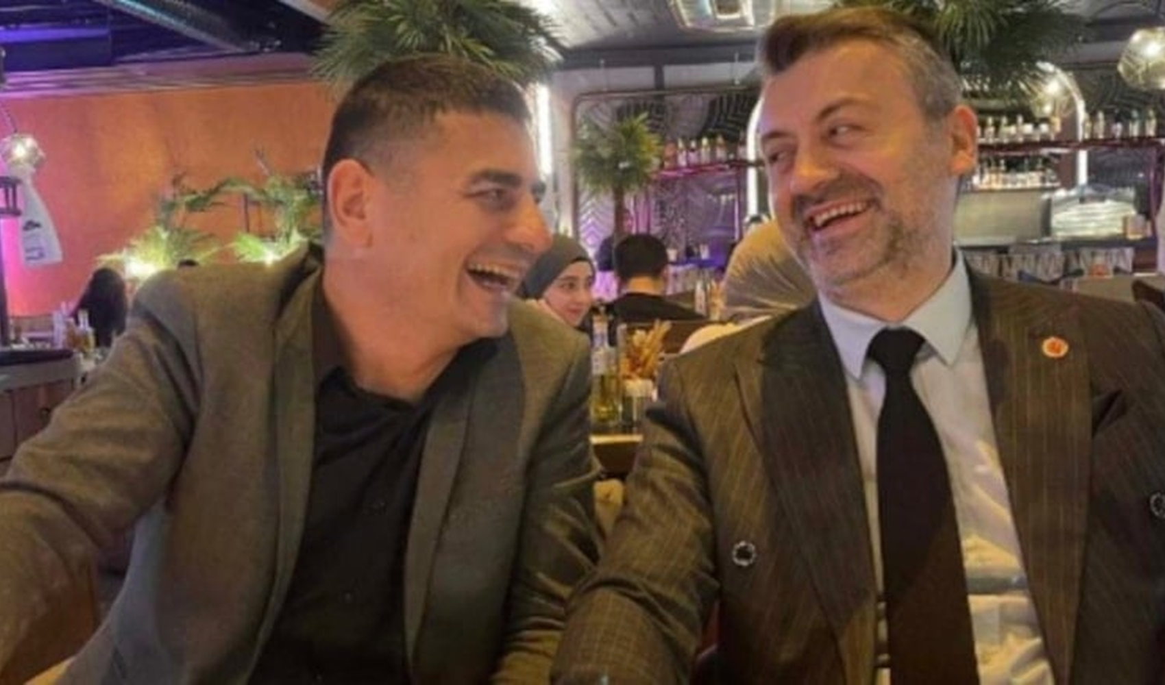 CHP'den AKP'ye geçmişti: Tepki çeken kahkaha pozundan sonra 'terfi' etti