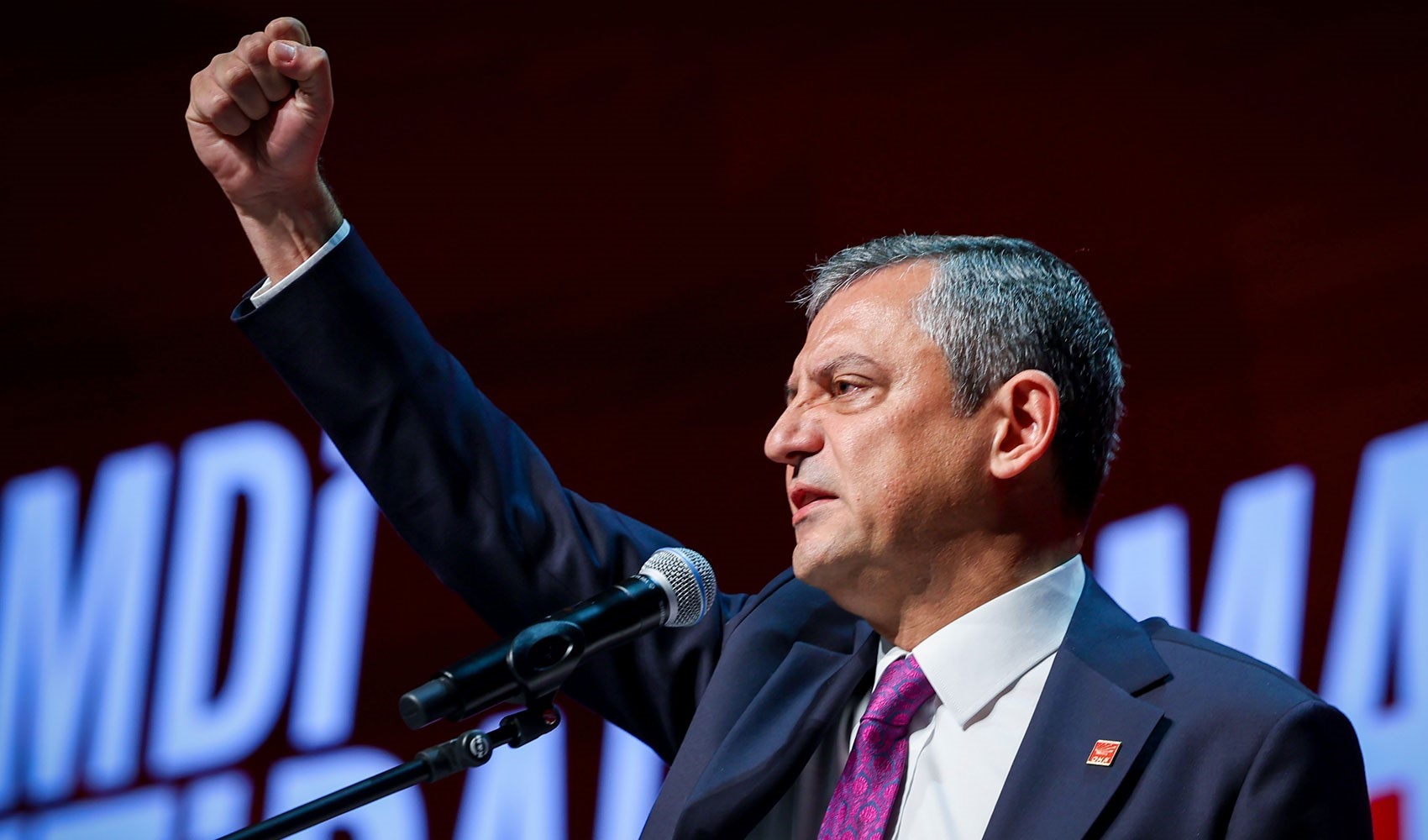 Gazeteler, CHP'nin 39. Olağan Kurultayı'nı nasıl gördü?