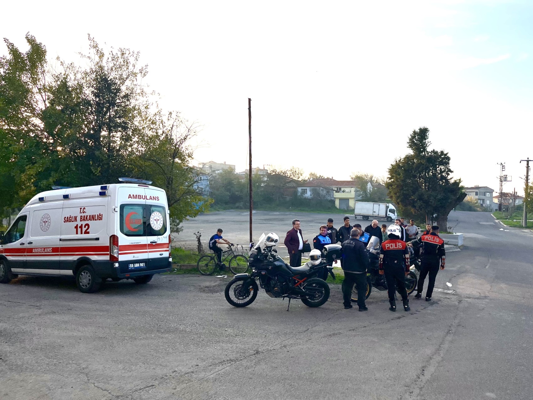 Montunu vermediği için kalçasından ve sırtından bıçaklandı