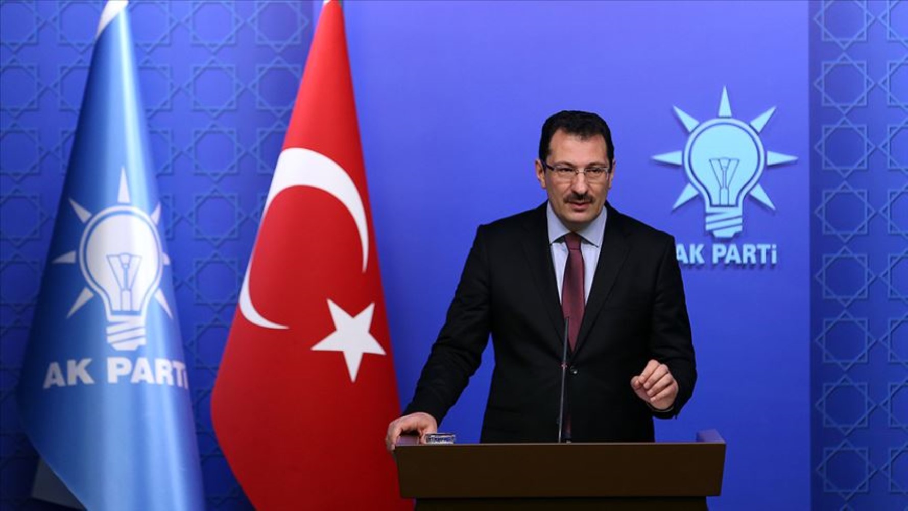 AKP'li isim ağzındaki baklayı çıkardı, seçim için tarih verdi: İşte Erdoğan'ın planı!