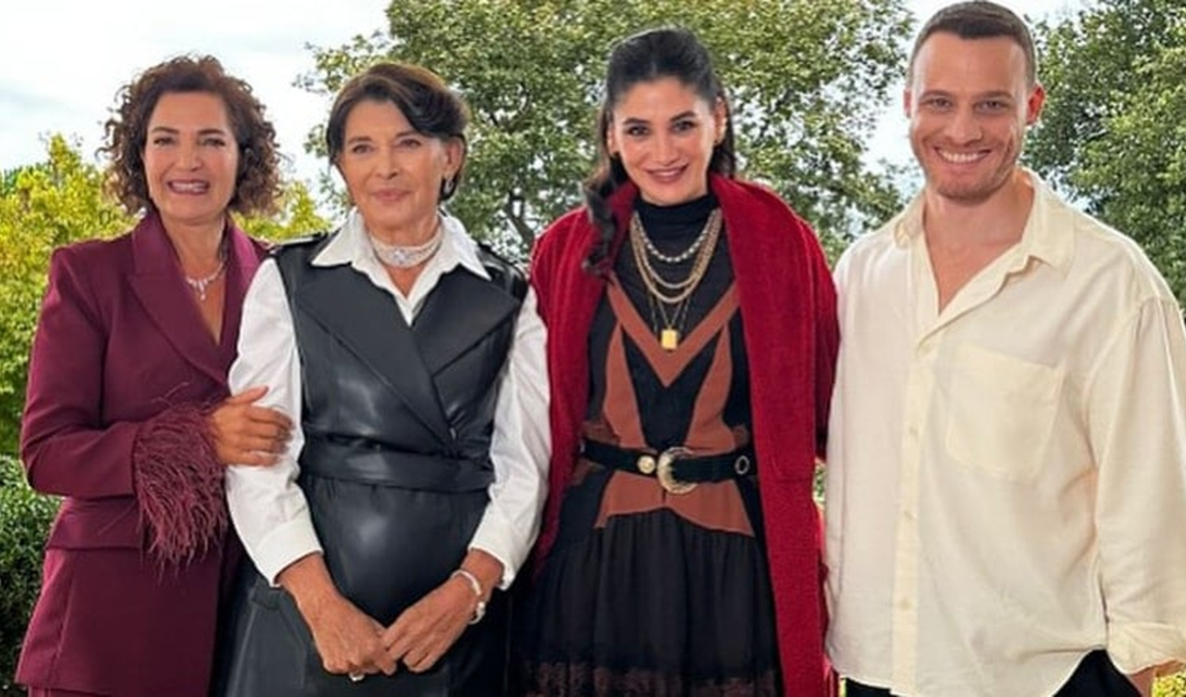 Ünlü oyuncu Çarpıntı dizisinden çıkarıldı!