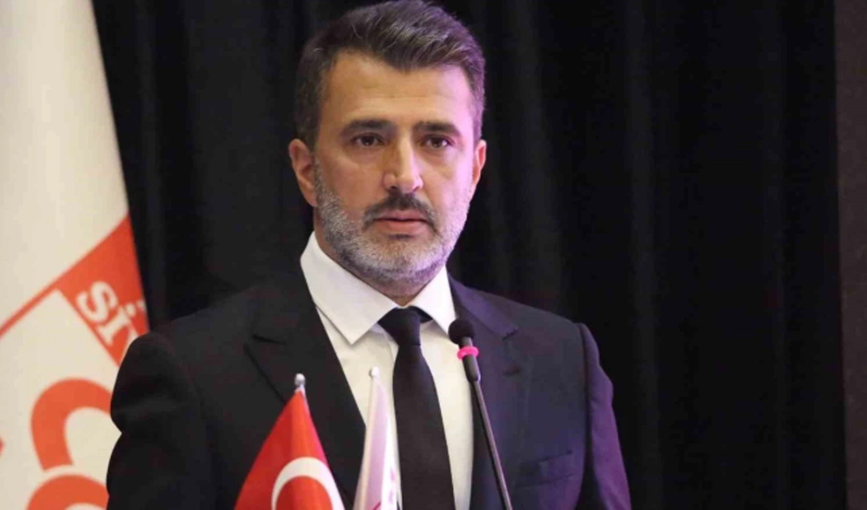 Sivasspor Başkanı Gökhan Karagöl istifa ettiğini duyurdu