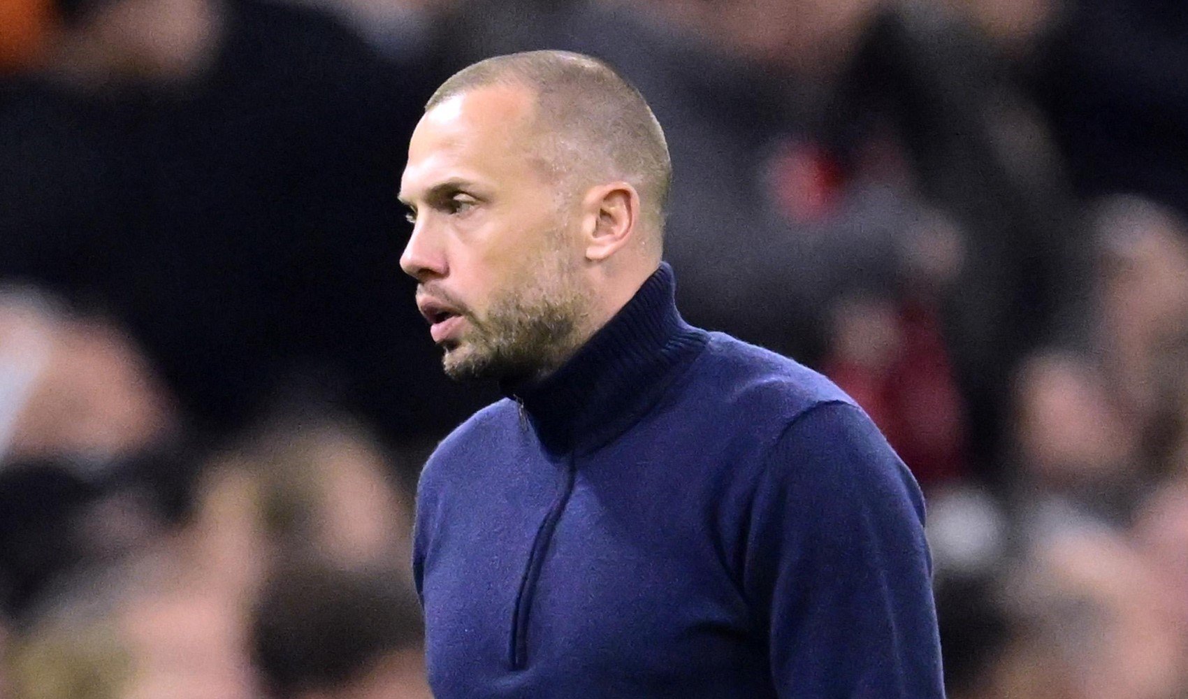 Ajax, John Heitinga'nın görevine son verdi