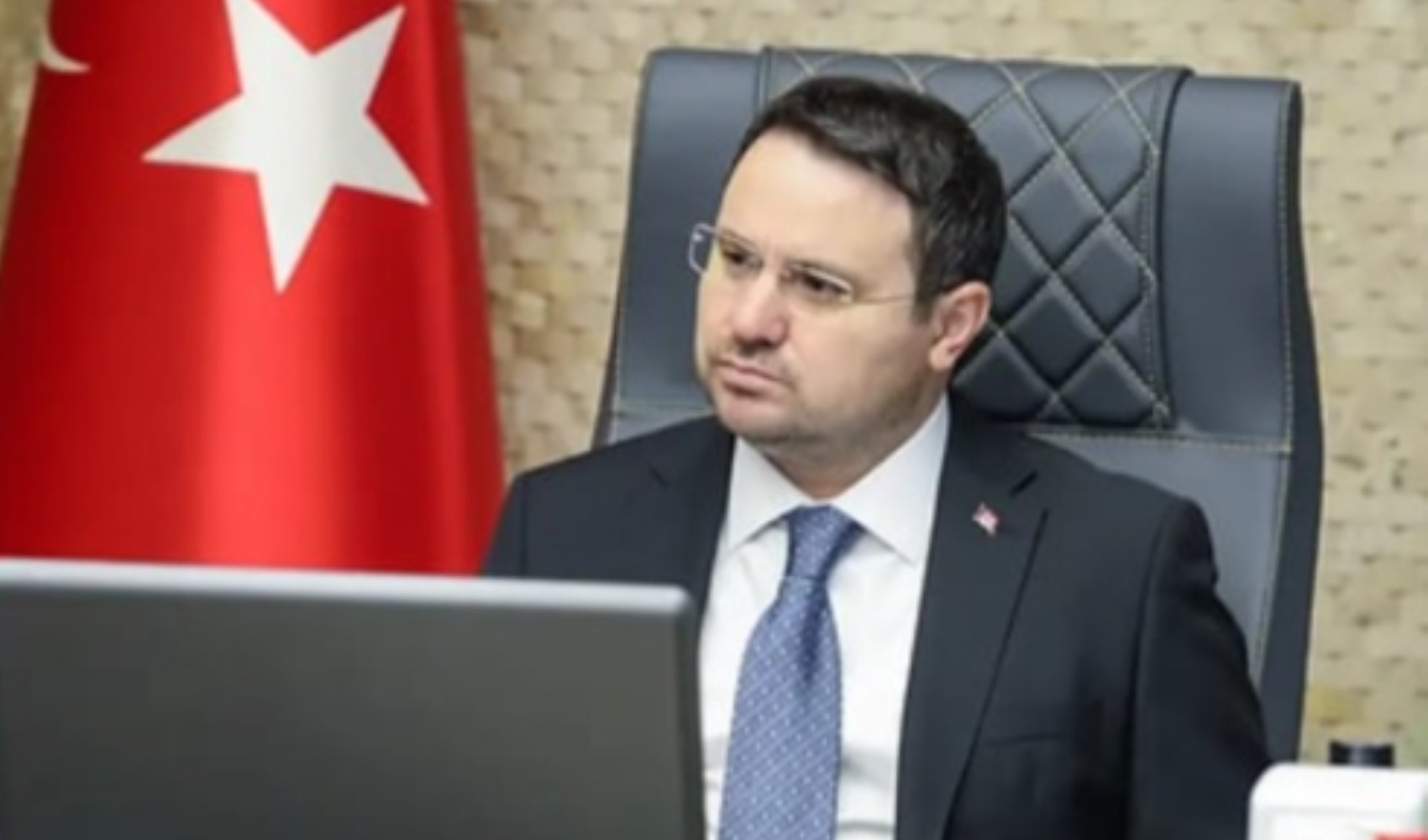 Akın Gürlek’ten, CHP Genel Başkanı Özel'e manevi tazminat davası: Kişilik haklarına saldırı