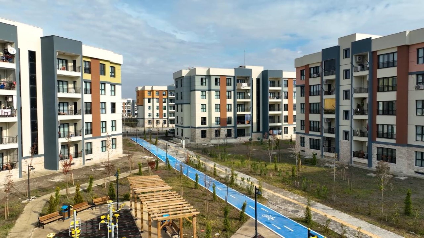 TOKİ sosyal konut başvuruları için takvimi açıkladı! TC kimlik numarasına göre belirlendi