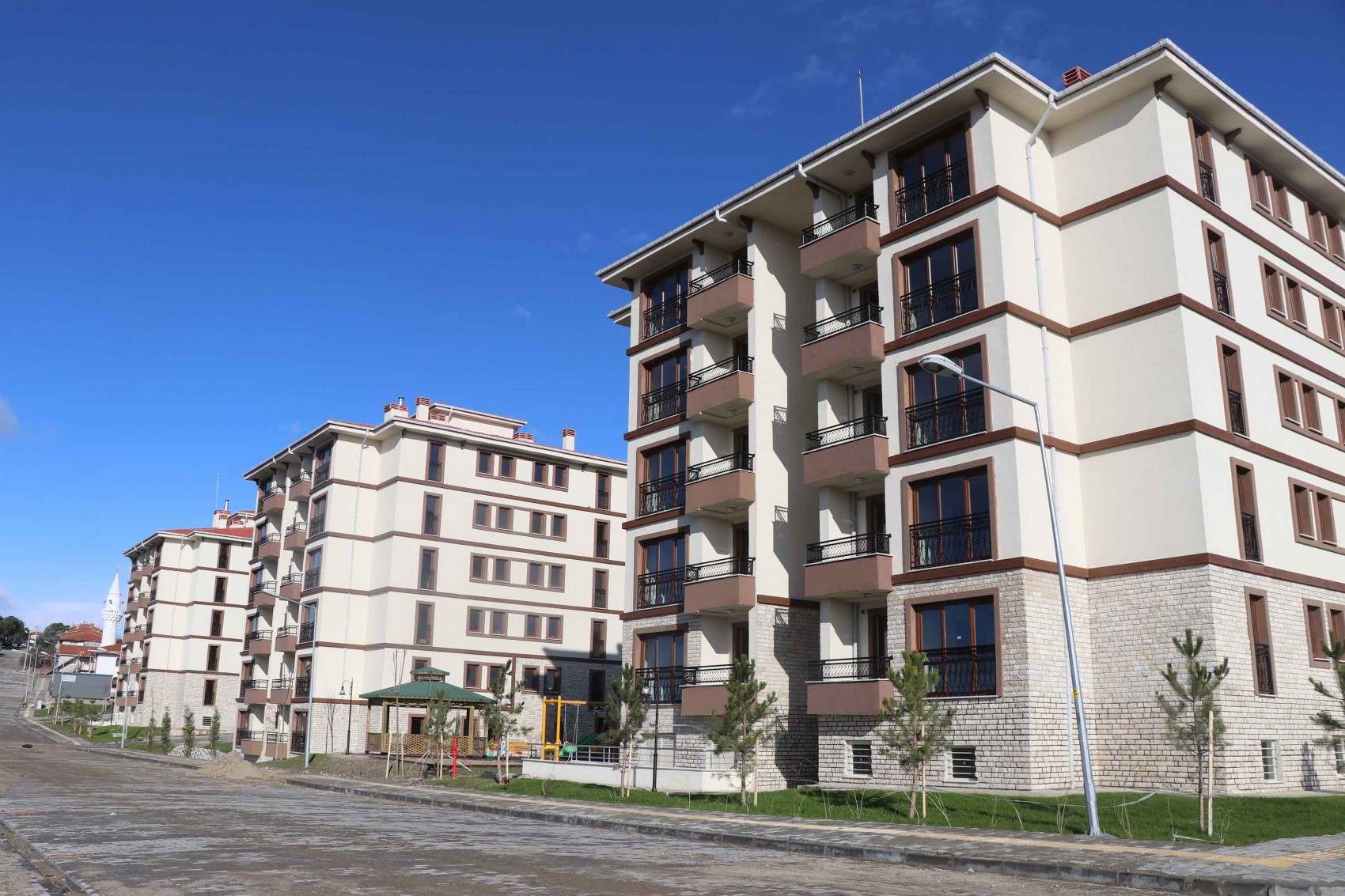 TOKİ sosyal konut başvuruları için takvimi açıkladı! TC kimlik numarasına göre belirlendi