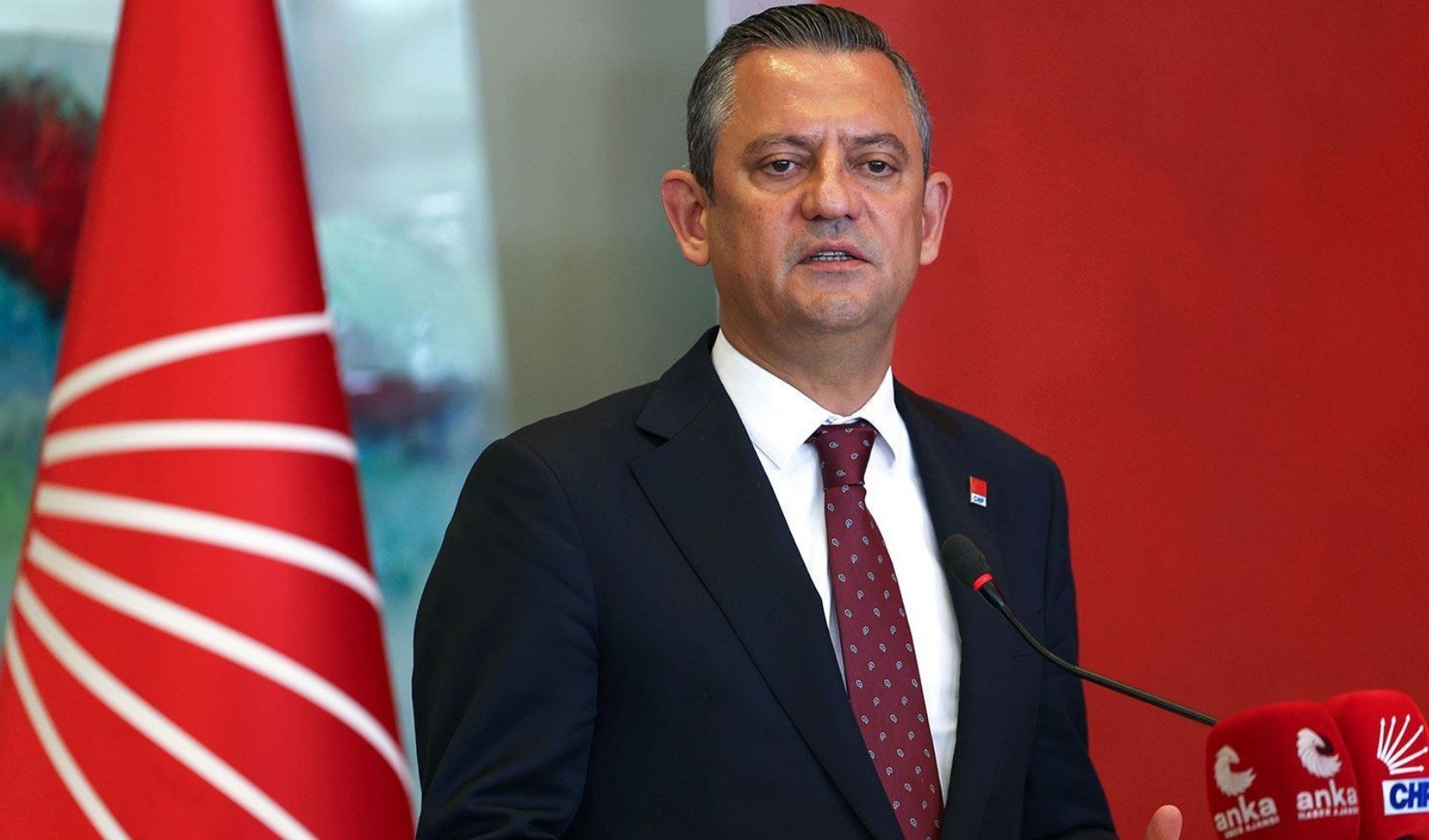 CHP Genel Başkanı Özgür Özel'e 7 fezleke birden: Dokunulmazlık dosyaları Meclis'e geldi