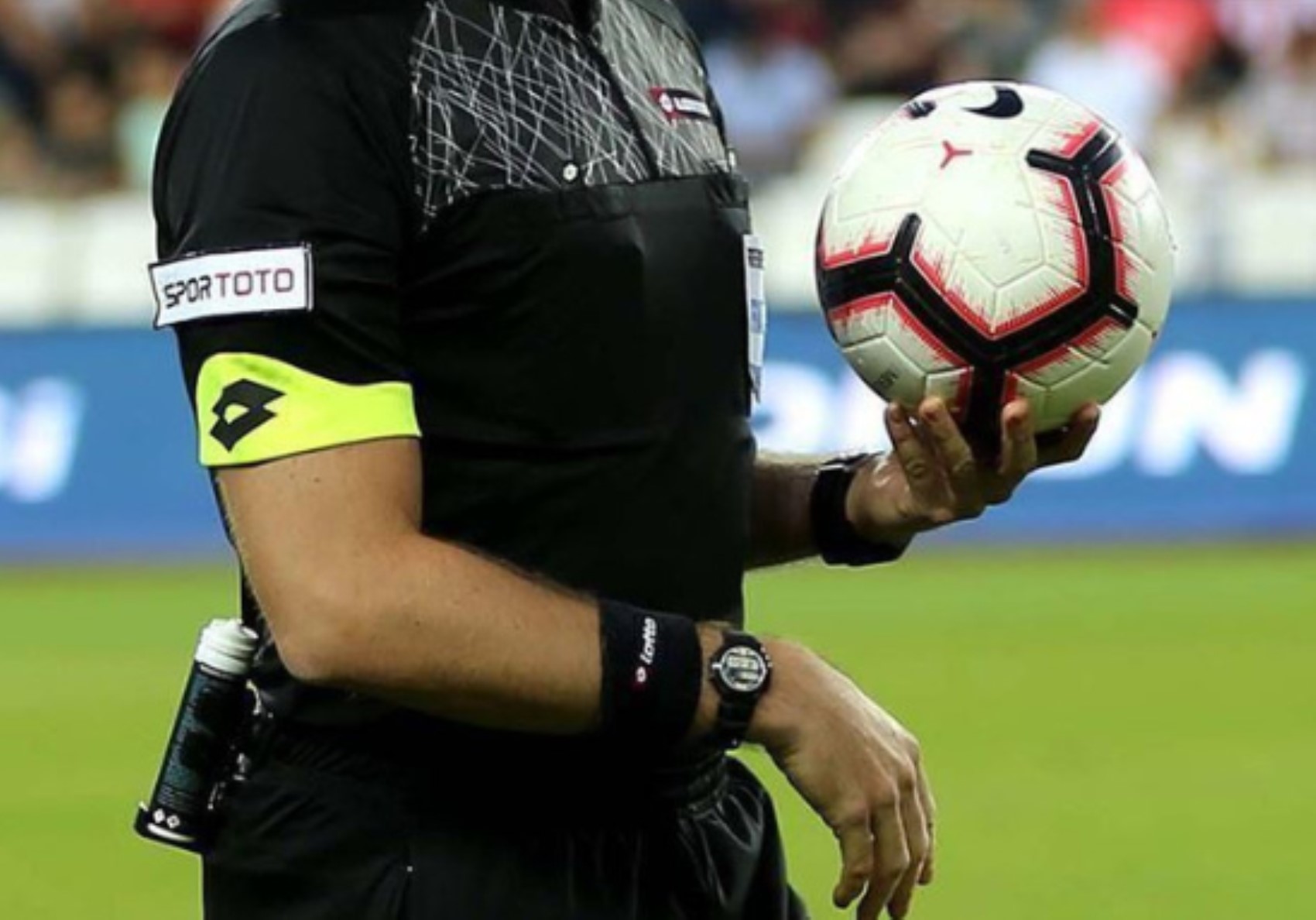 Şafak operasyonuyla gözaltına alınan hakemlerin kimlikleri netleşti