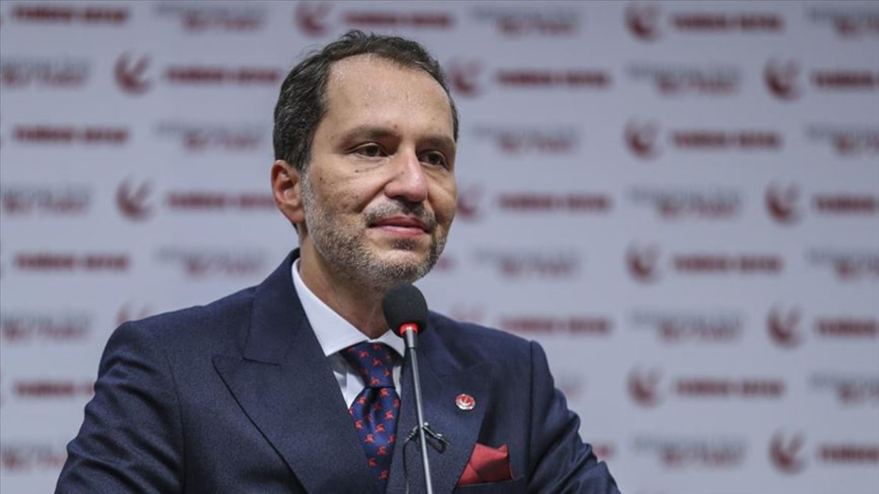 Fatih Erbakan gerçeği açıkladı: Erdoğan YRP'li isimleri arayıp AKP'ye davet etmiş! Baskı ve şantaj iddiası