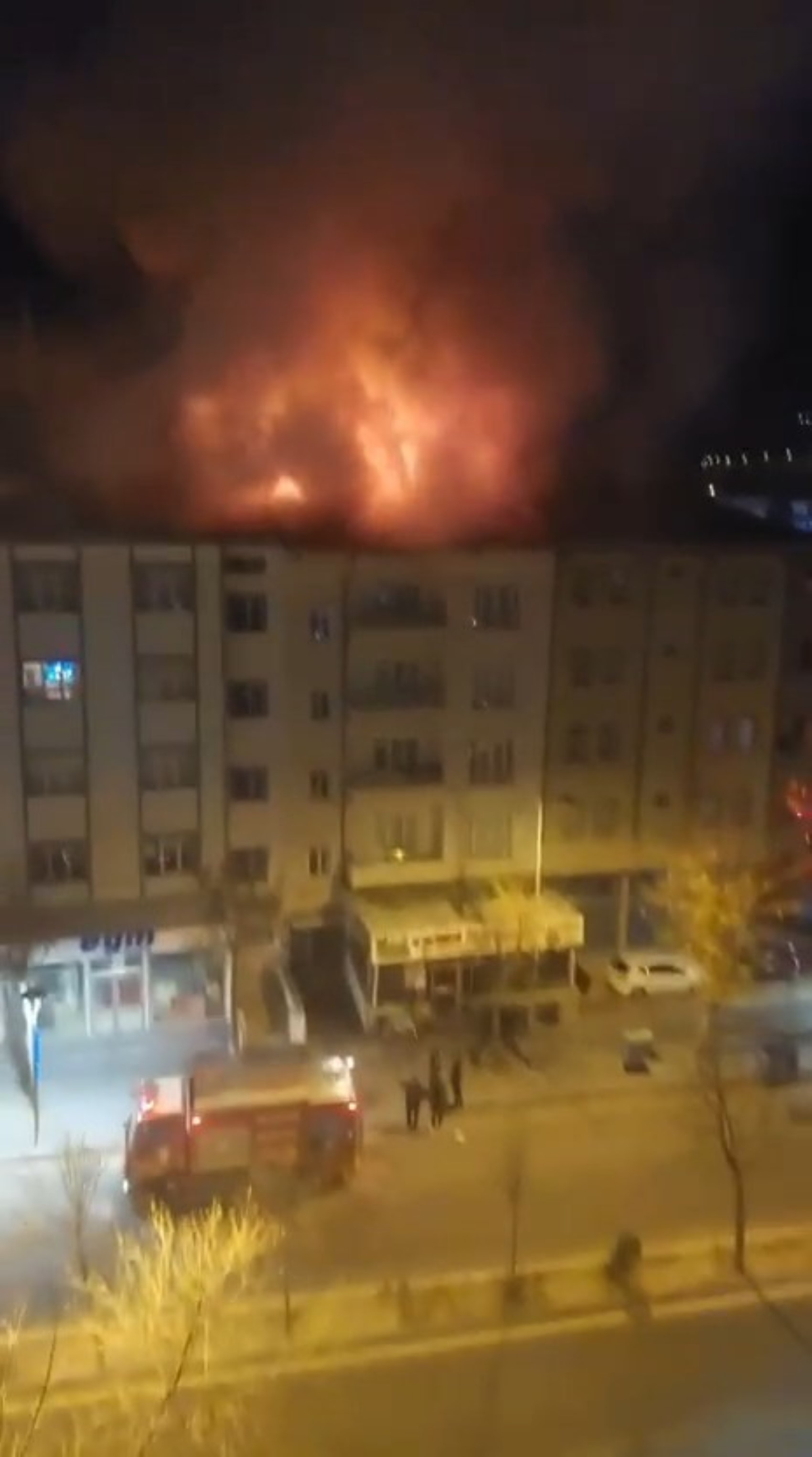 Yangın bitti, kavga başladı