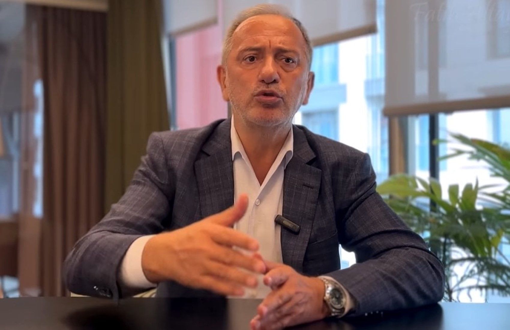 Silivri'den aylar sonra ilk mektup: Fatih Altaylı karar sonrası dosyaları neden fırlattığını açıkladı