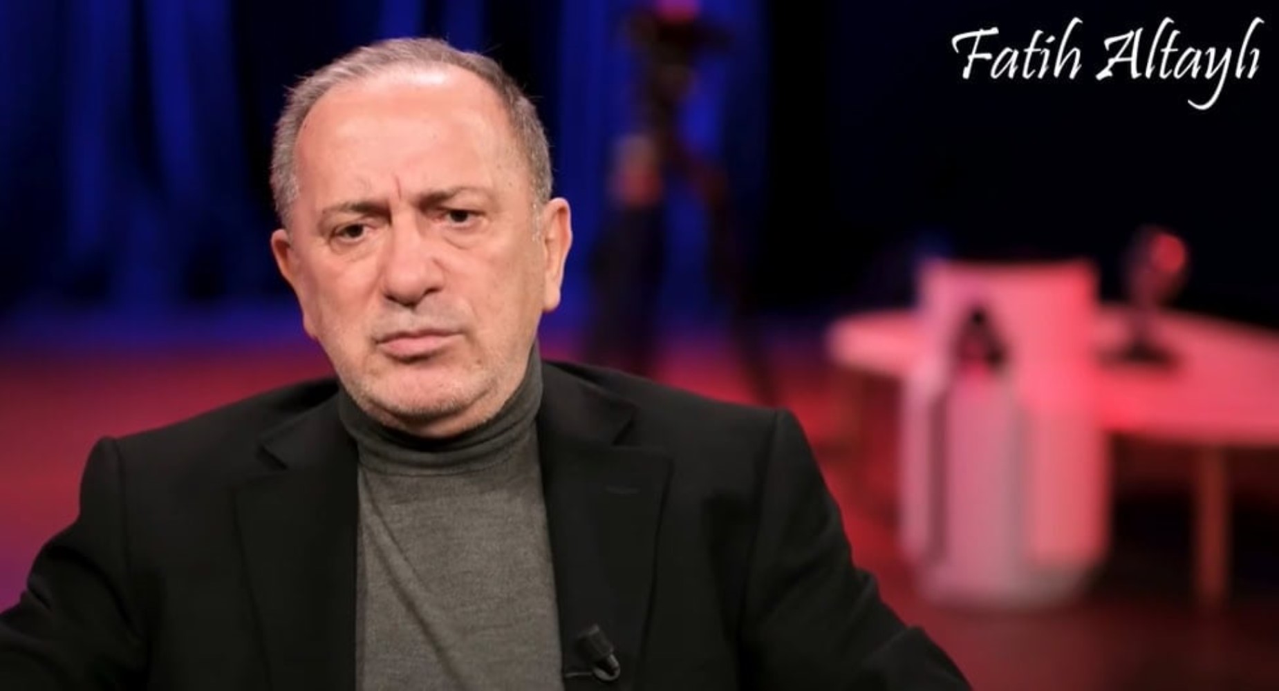 Silivri'den aylar sonra ilk mektup: Fatih Altaylı karar sonrası dosyaları neden fırlattığını açıkladı