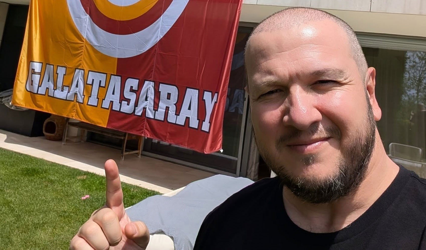 Galatasaraylı futbolculardan Şahan Gökbakar'a şok!