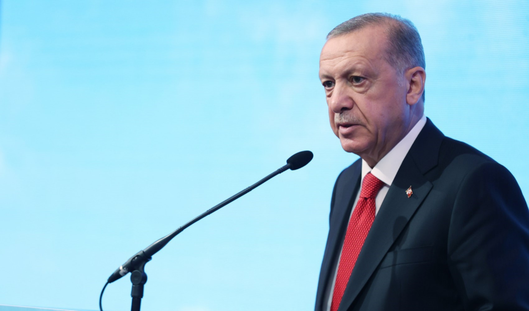 Erdoğan'dan asgari ücret mesajı: 'Elinizi taşın altına koyun'