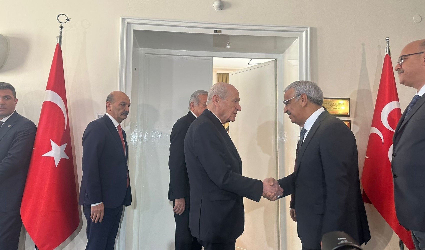 İmralı heyeti Bahçeli ile görüştü: İkinci aşamaya geçildi