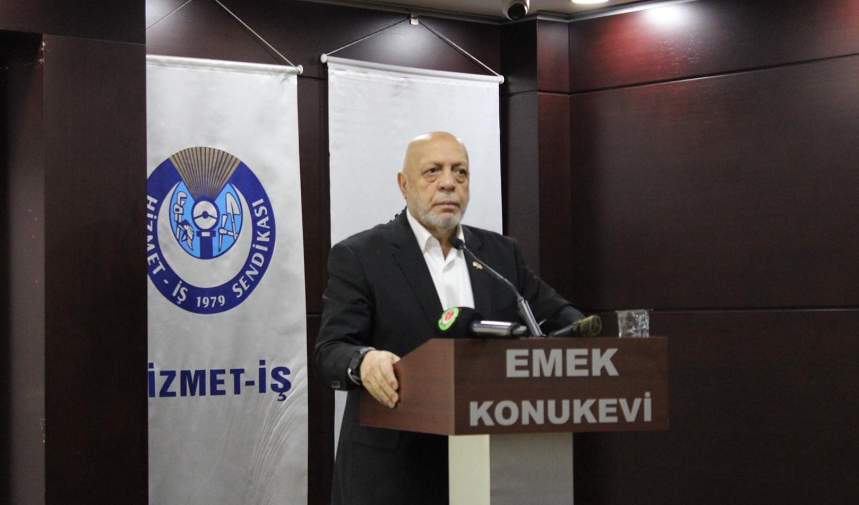 Asgari Ücret Tespit Komisyonu'ndan sağlıklı bir asgari ücret çıkmaz