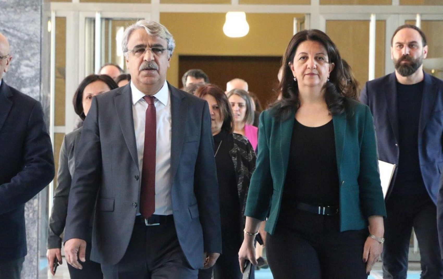 99 sayfalık skandal rapor ortaya çıktı: Öcalan'a 'siyasi hak' isteyen DEM, Lozan'ı hedef aldı