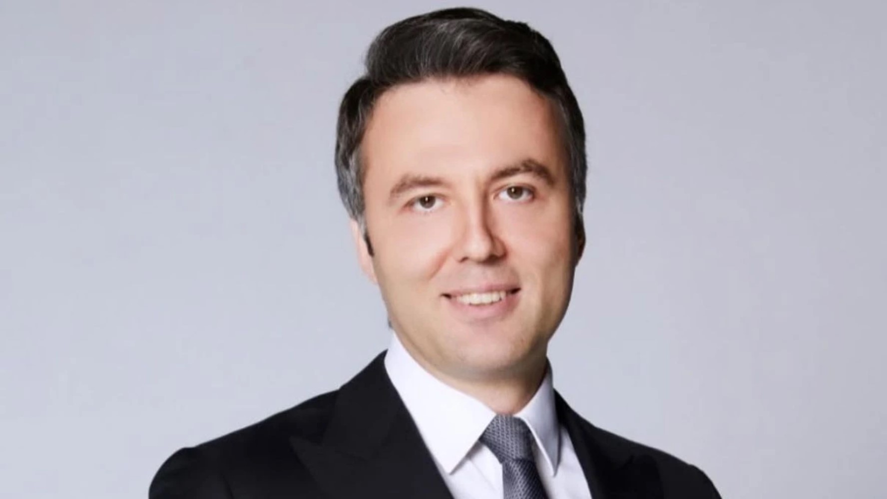 Kadın spikerden Mehmet Akif Ersoy ile ilgili grup seks itirafı geldi: Kokain kullanıp üçlü ilişki yaşadılar