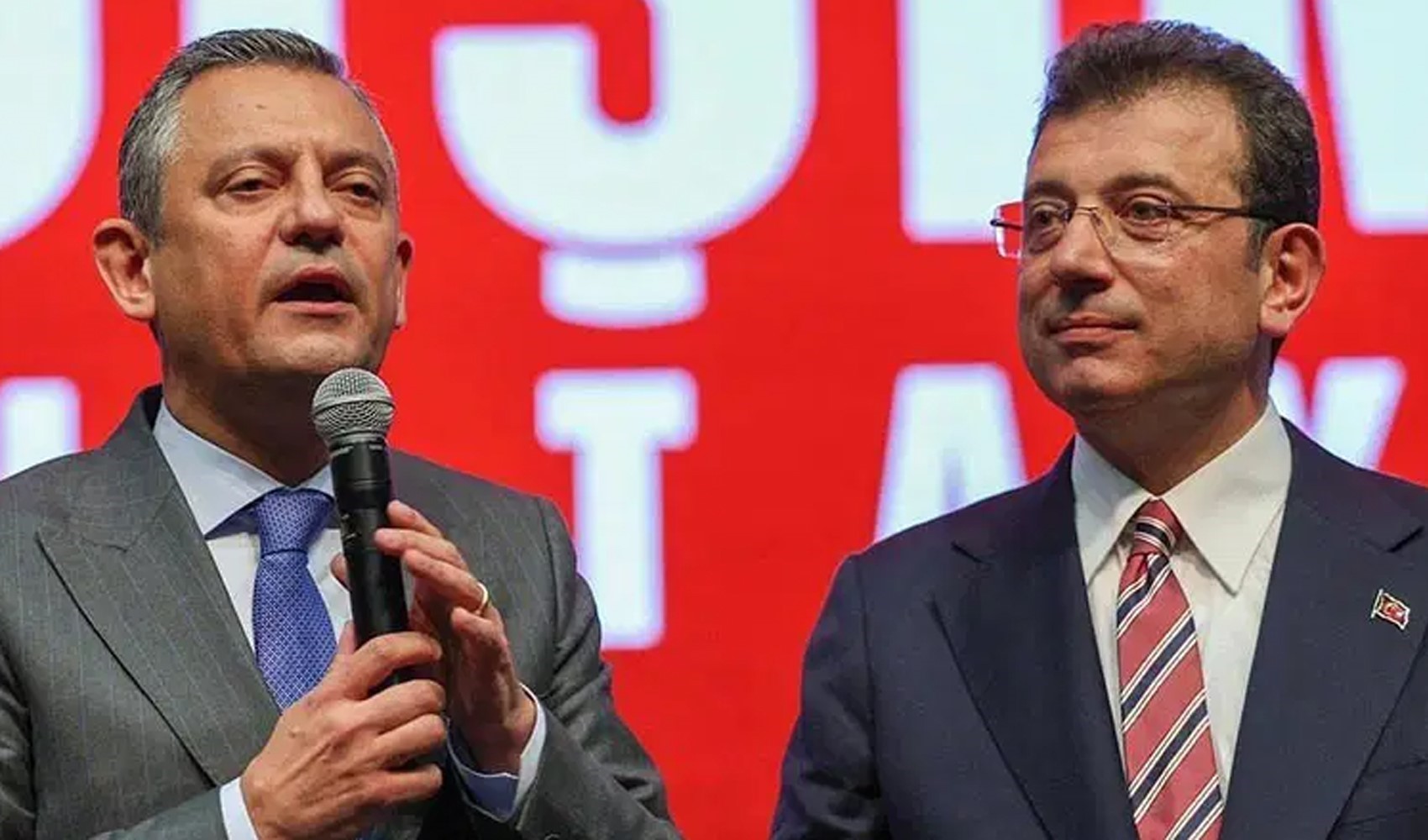 Özgür Özel'den adaylık sorularına dair çarpıcı yorum: Artık Ekrem İmamoğlu CHP’nin adayı değil