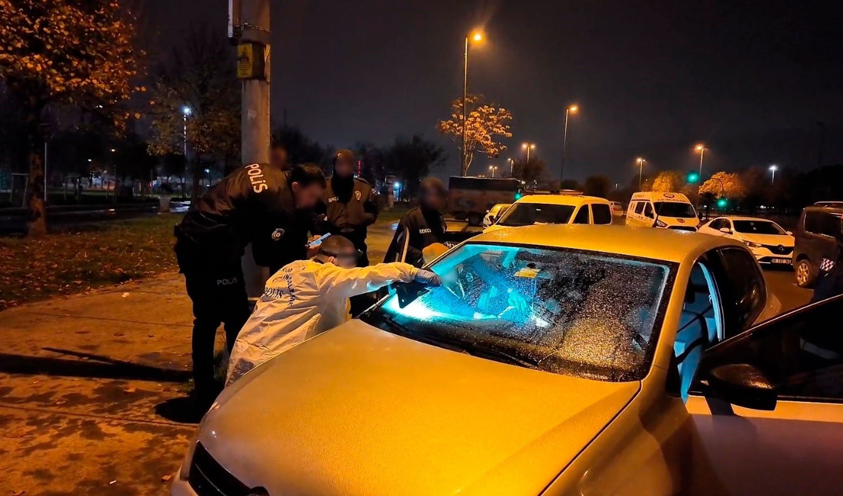 Pendik'te polisin GBT yapmak istediği araçta ceset bulundu!