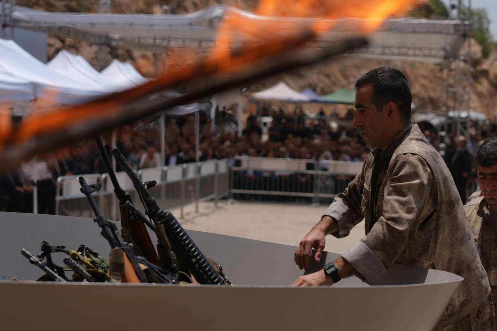 Emerge il rapporto sull'apertura dell'AKP: una tabella di marcia in 3 fasi