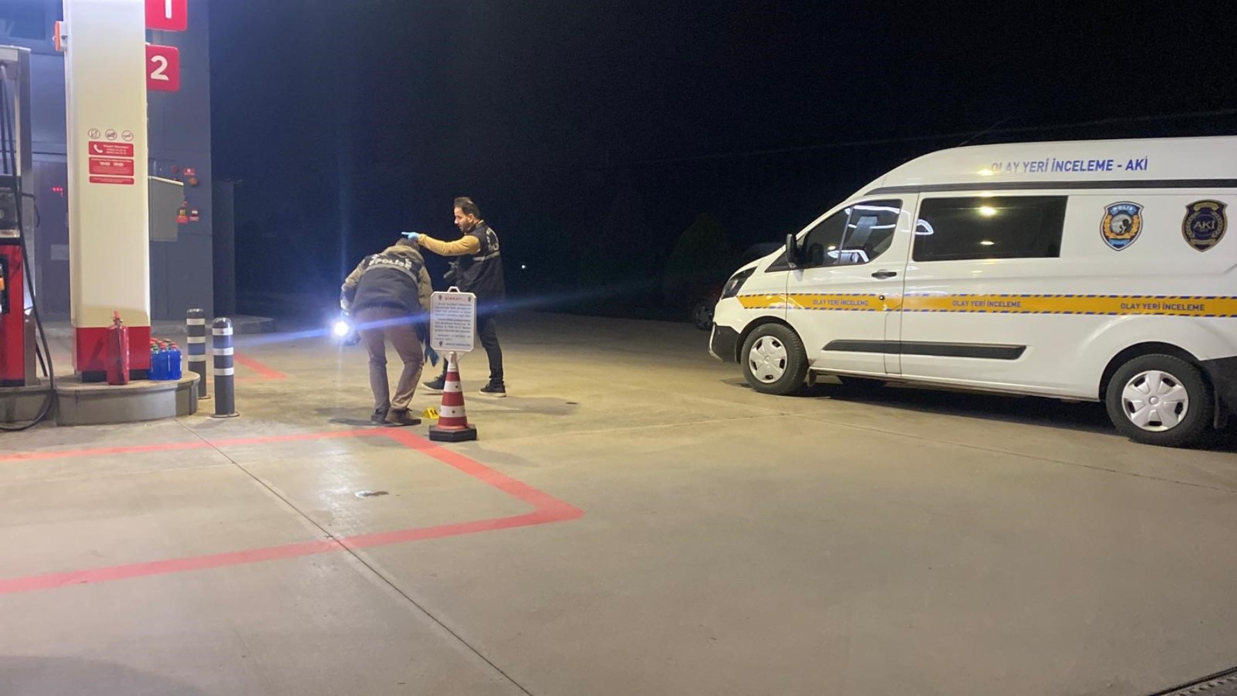 Kocaeli'deki silahlı saldırıda biri futbolcu 3 kişi yaralandı: Durumu ağır