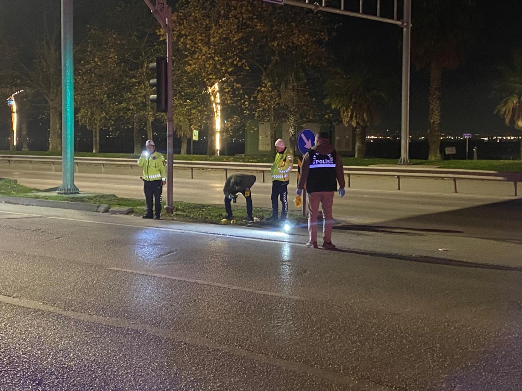 Kocaeli'deki silahlı saldırıda biri futbolcu 3 kişi yaralandı: Durumu ağır