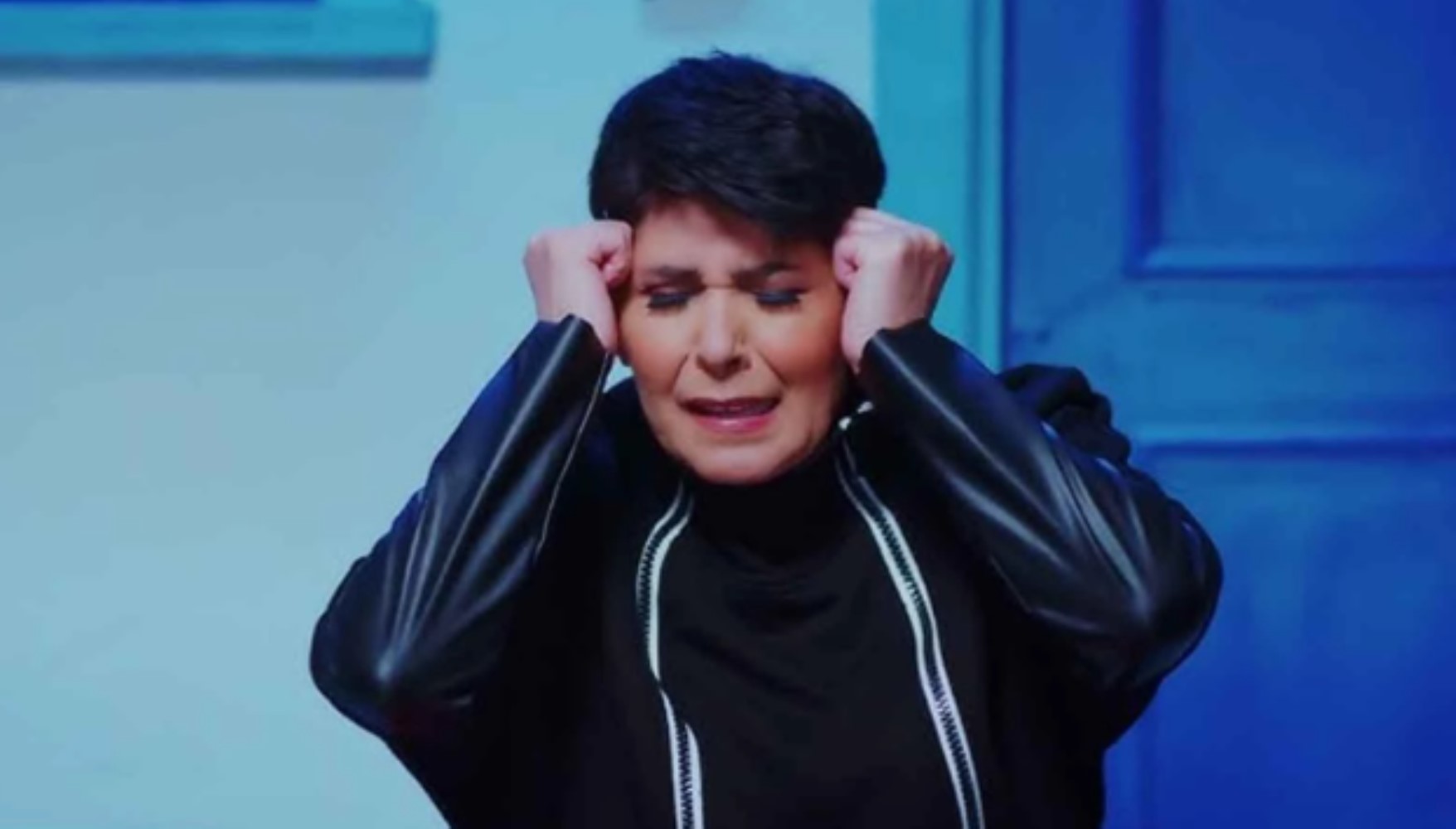 Cansever, üzücü haberi sosyal medya hesabından duyurdu