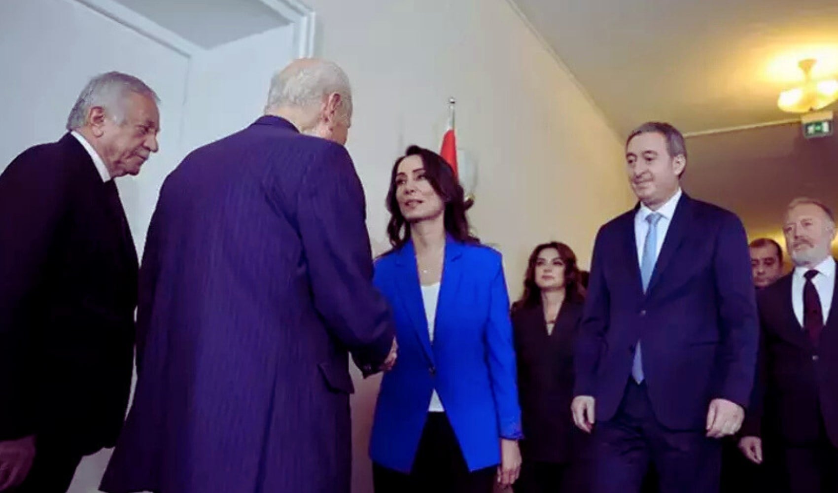 Açılımın ikinci ayağı başlıyor: PKK'lı teröristlere 1 yıl süre!