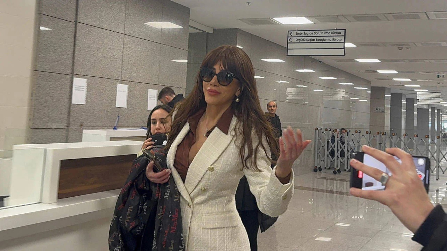 Ela Rümeysa Cebeci ve Kenan Tekdağ ile ilgili flaş iddia: Cinsel ilişki üzerinden menfaat sağladı