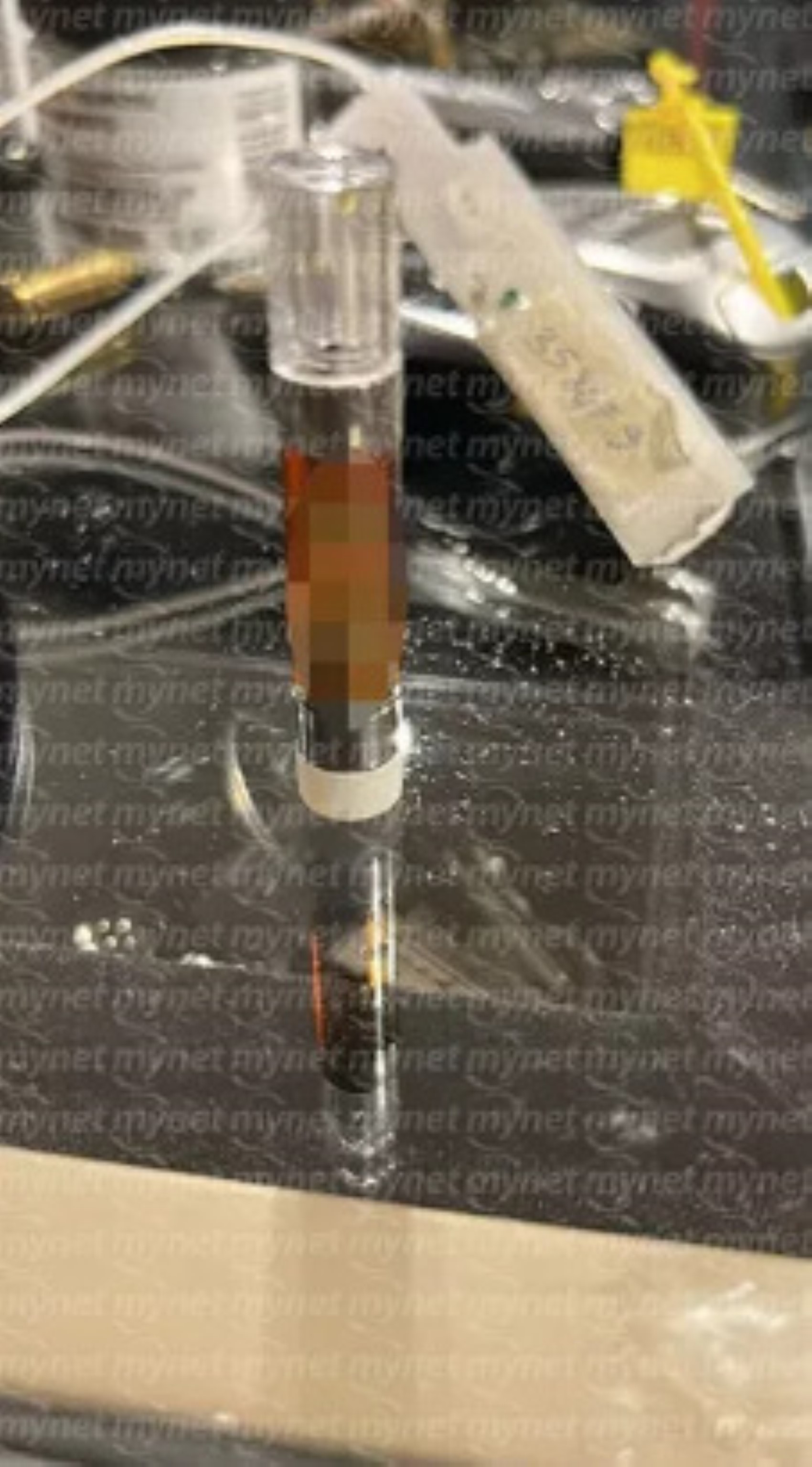 VIP Yalıdaki uyuşturucu partisi! Kasım Garipoğlu'nun Boğaz'daki yalısında ele geçirilenler dikkat çekti