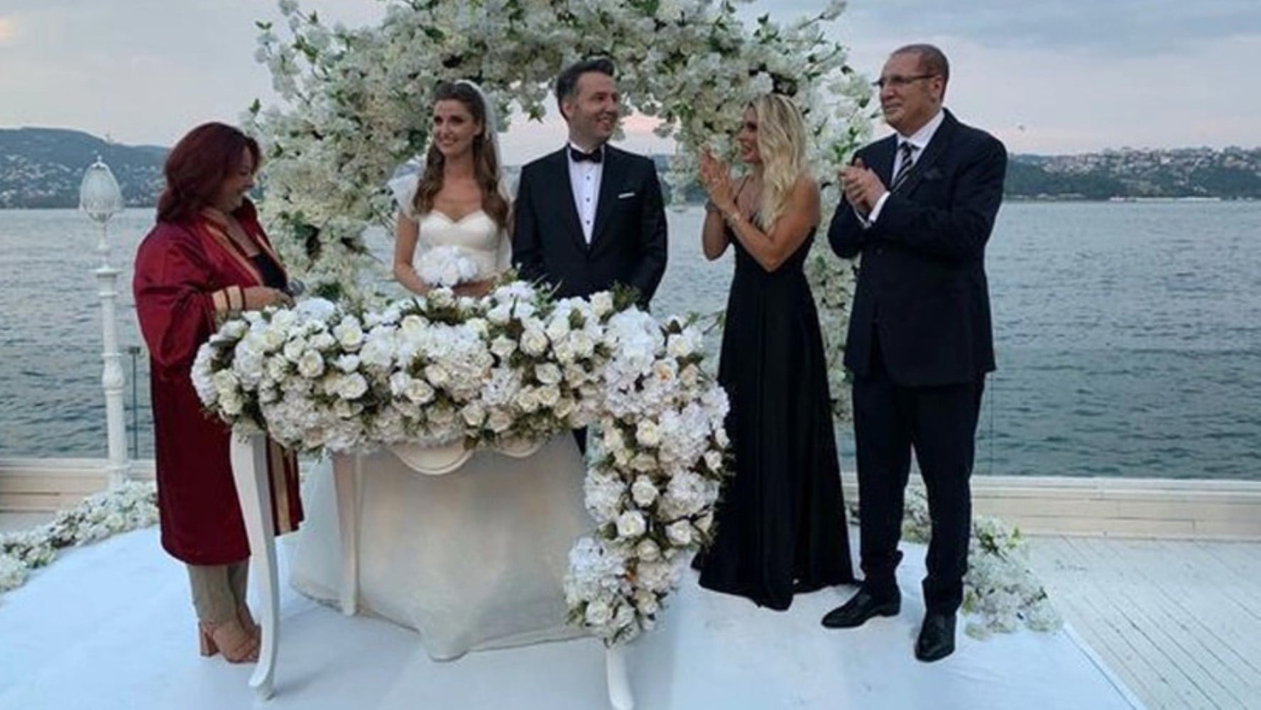 Mehmet Akif Ersoy'ın eski eşi Pınar Erbaş sessizliğini bozdu