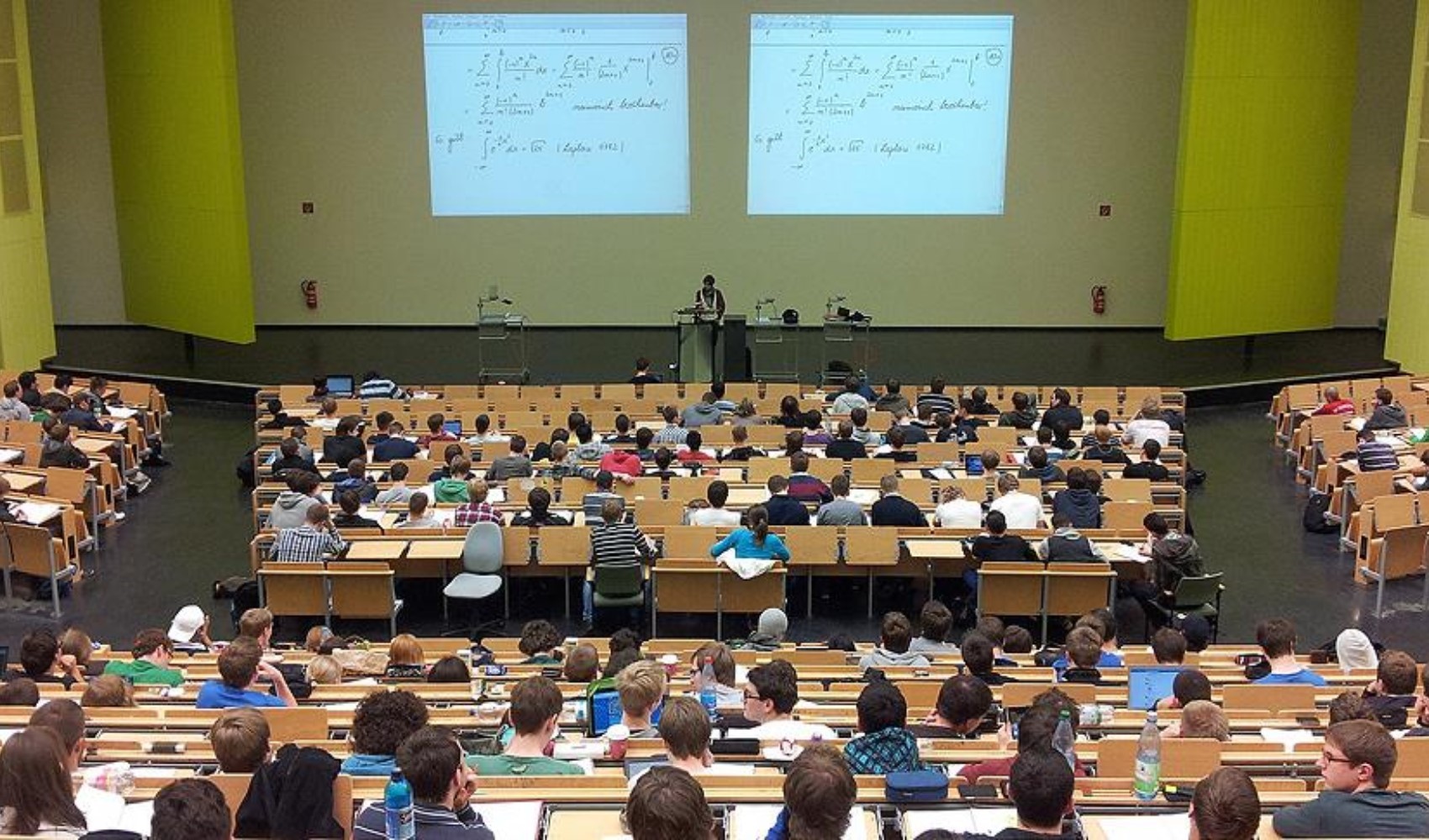 Üniversitelerde 3 yıllık eğitim dönemi geliyor