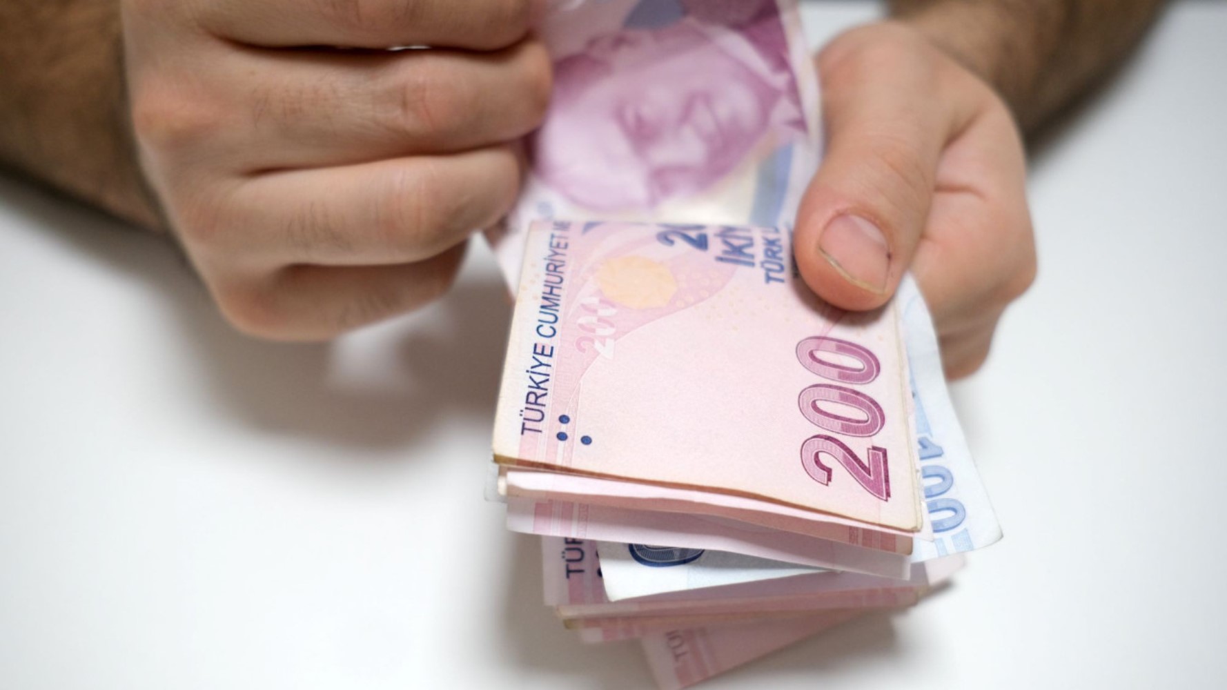 SGK uzmanı haftaya açıklanacak asgari ücret için rakam verdi! Milyonlarca çalışanı ilgilendiriyor...