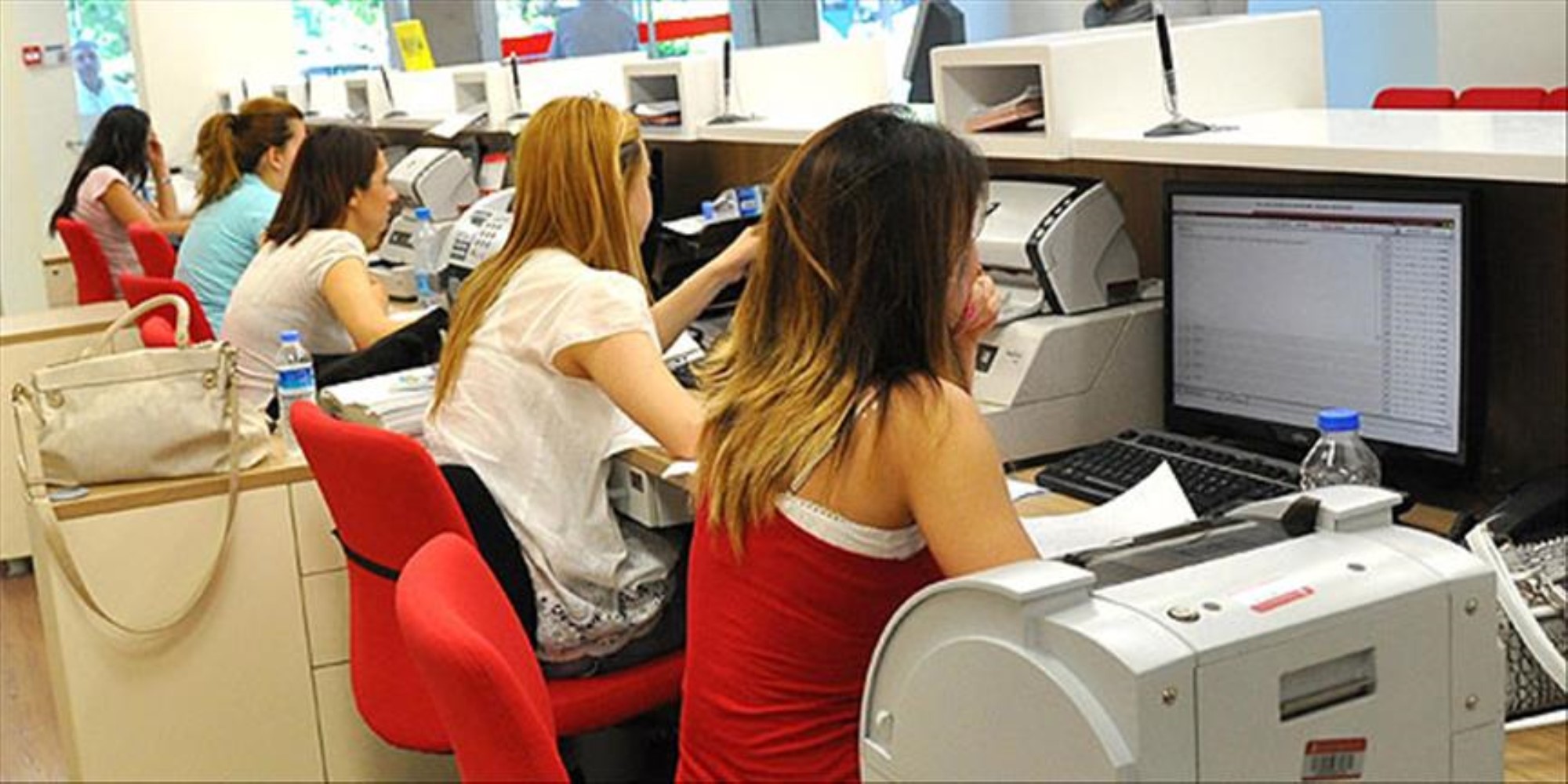 Haftada 4 gün mesai mi geliyor? Meclis'e dilekçe verildi