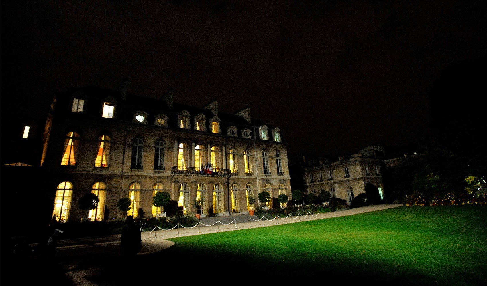 Fransa'da cumhurbaşkanlığı sarayında hırsızlık