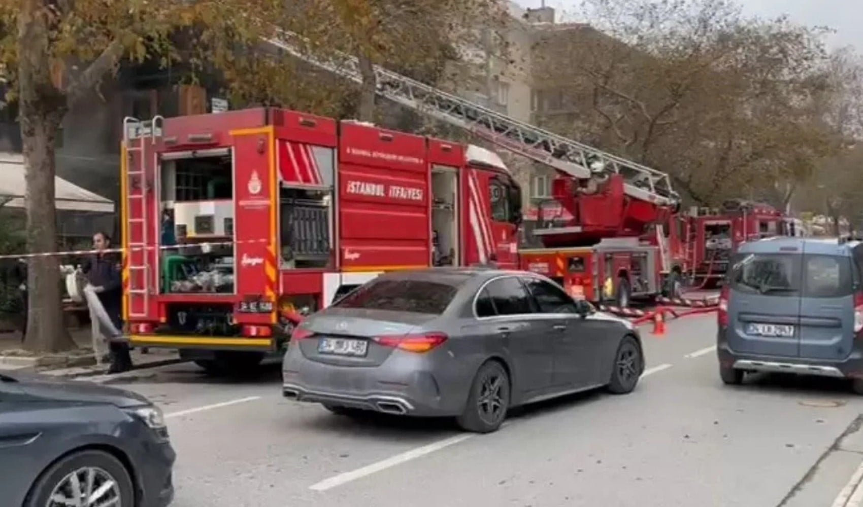 Bağdat Caddesi trafiğe kapatıldı