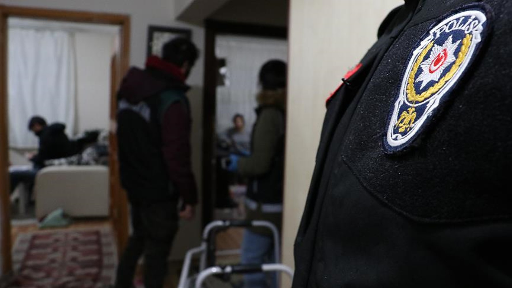 Uyuşturucu operasyonunda gözaltına alınan isimler netleşti: Çok sayıda tanıdık isim var!